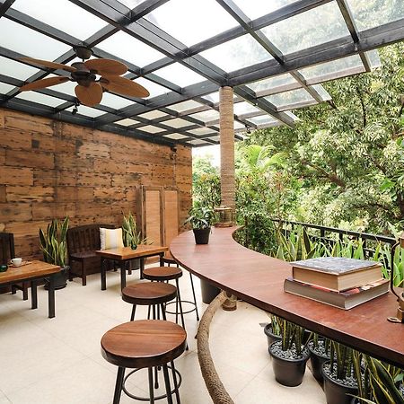Treehouse Suites - Boutique Serviced Apartment Jakarta Exterior photo